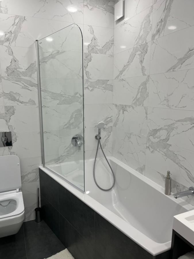 Апартаменти Люкс3 Khmelʼnytsʼkyy Exterior foto
